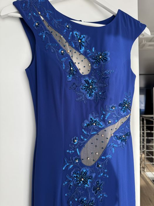 Сукня синього кольору