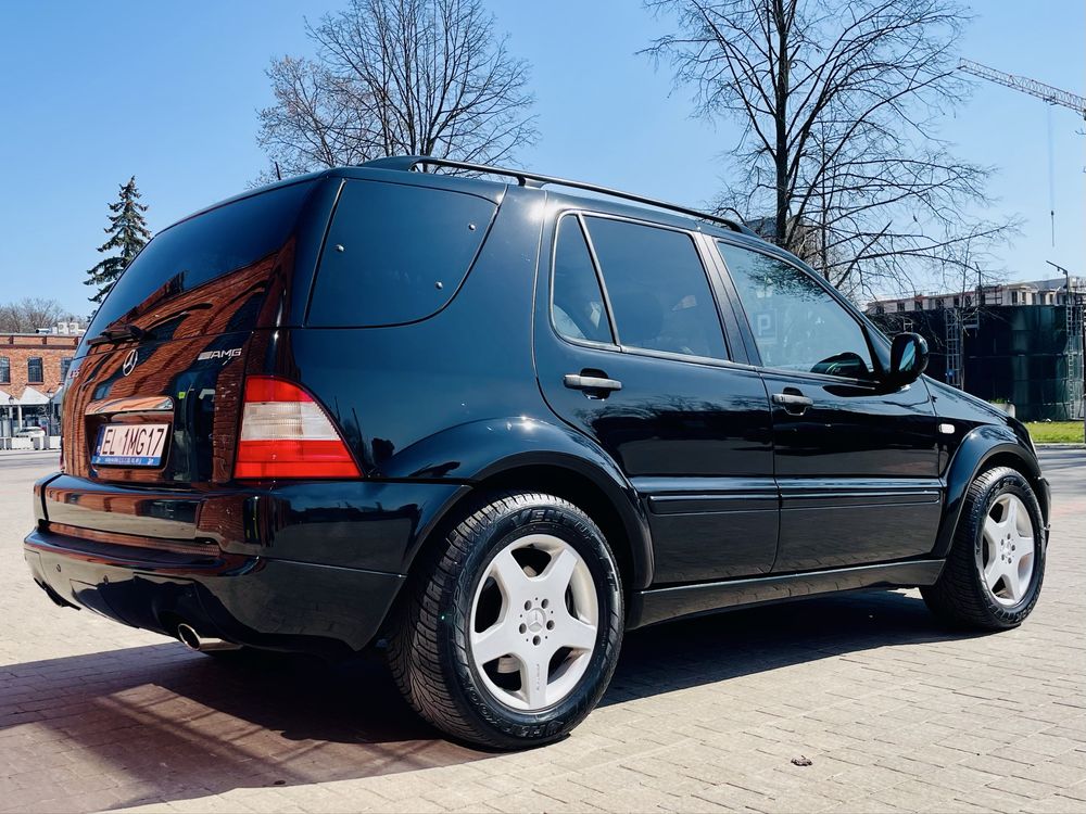 Sprzedam Mercedes ML 55 AMG rok produkcji 2001 stan auta doskonaly