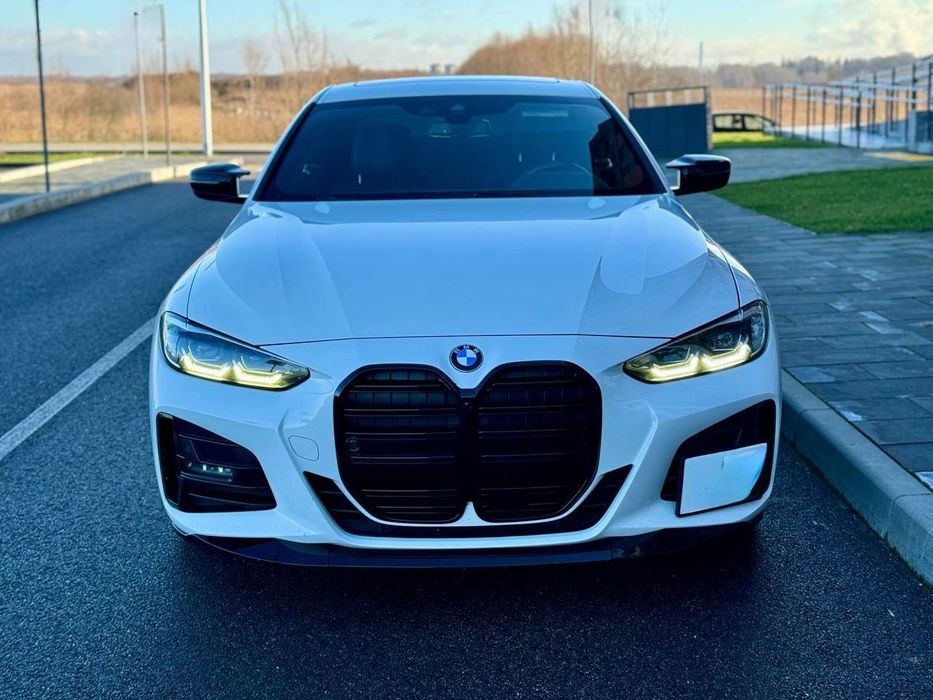 Оренда автомобіля/прокат авто BMW 4 series