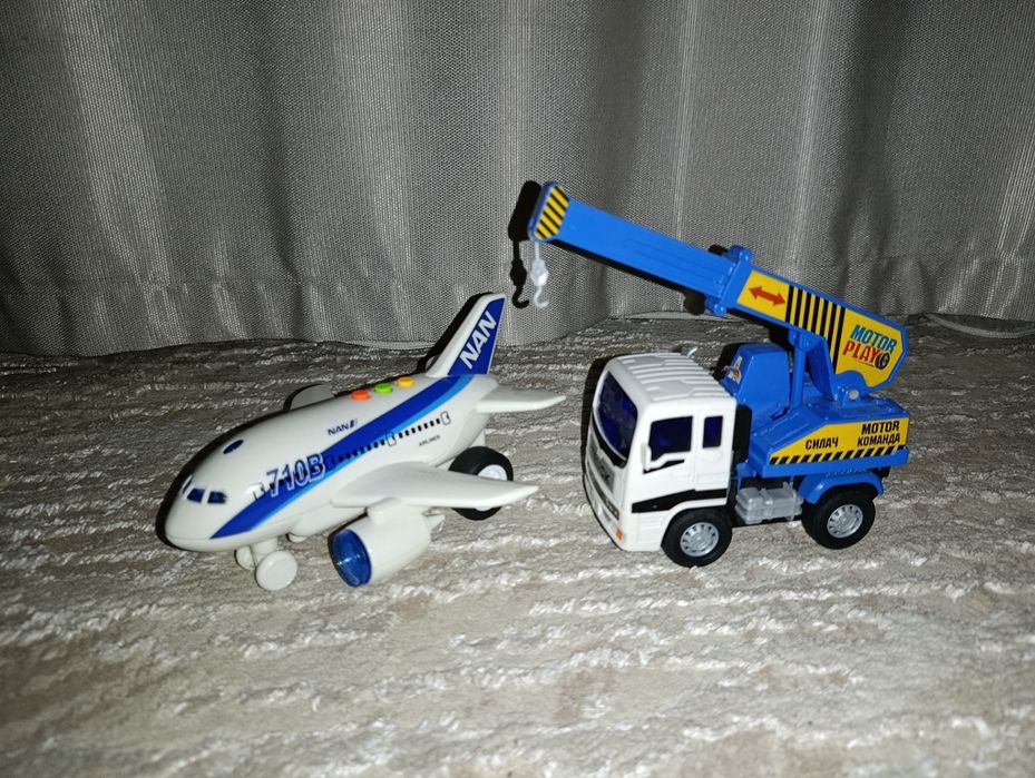 Дитячий автотранспорт