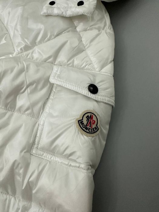 пуховик Moncler Maya