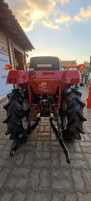 Campanha de Natal: Trator Yanmar YM 2000 + 4 alfaias POUPE 1250€