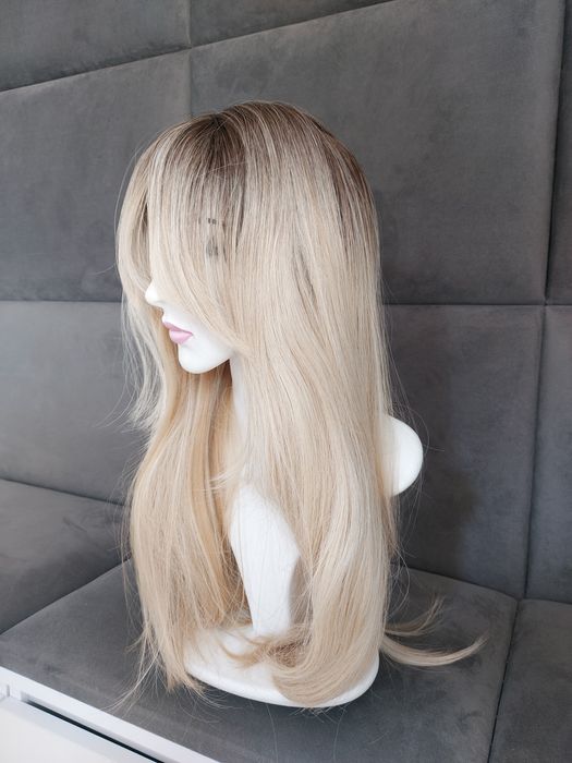 Peruka jasny naturalny blond długie gęste włosy NOWA