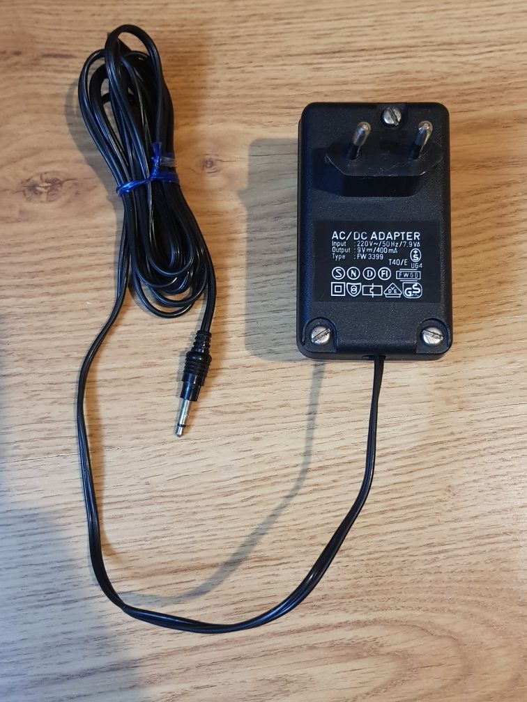 Oryginalny Zasilacz Atari Model FW AC/DC/Adapter 9V 400mA