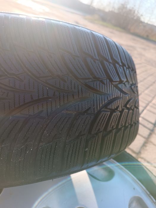 Диски ауді r16 5/112 з зимовою резиною 200$