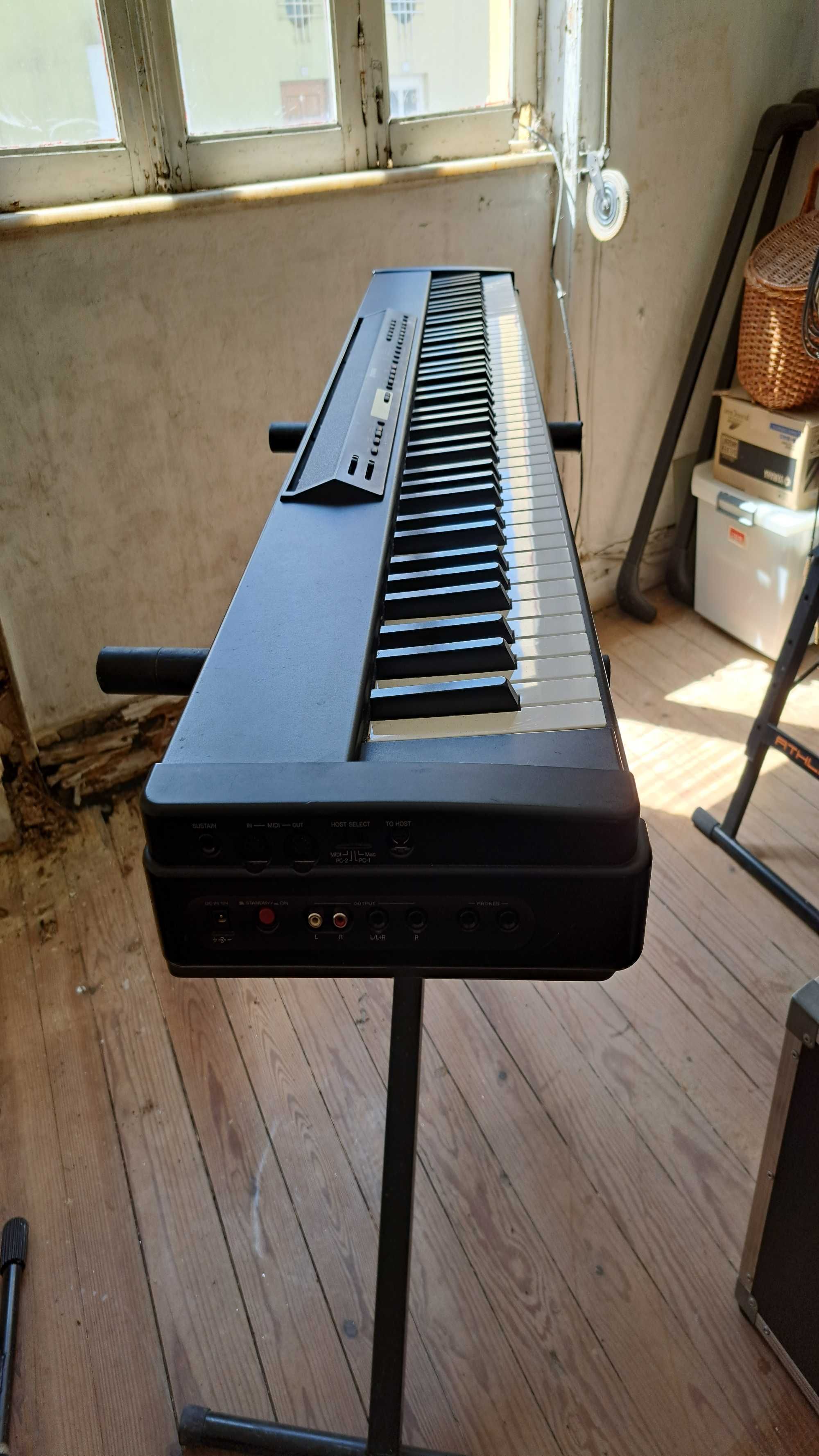 Piano Yamaha P80