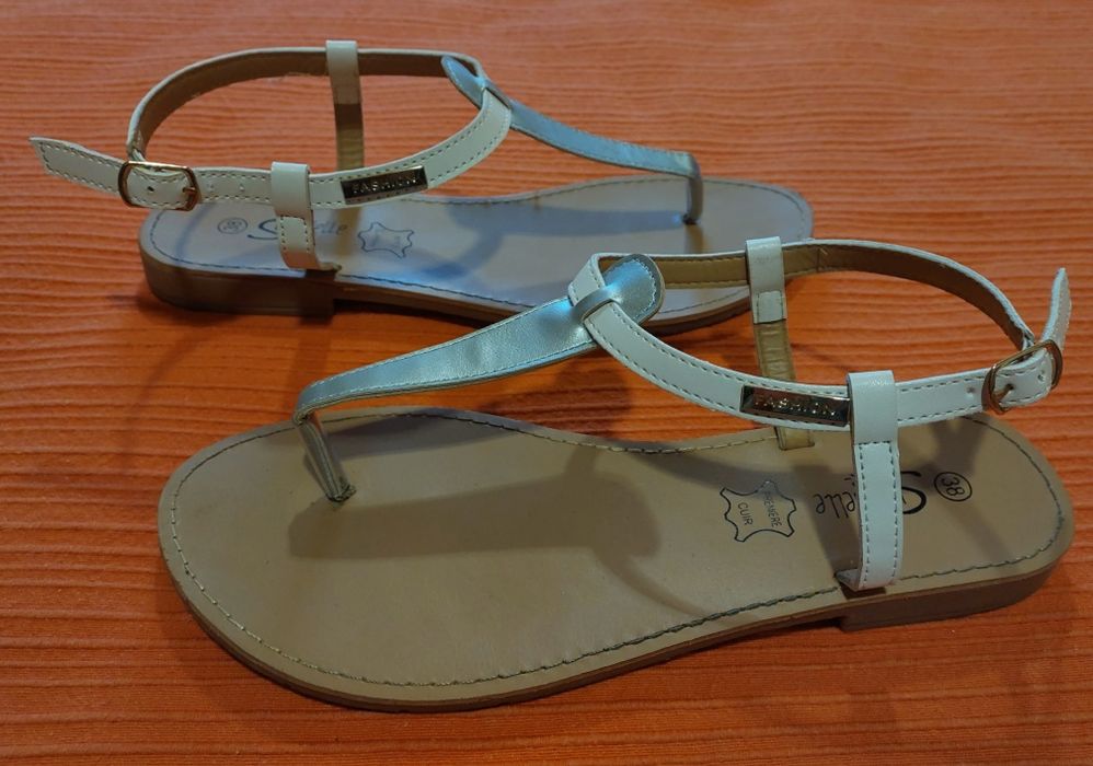 Sandálias Rasas, T38