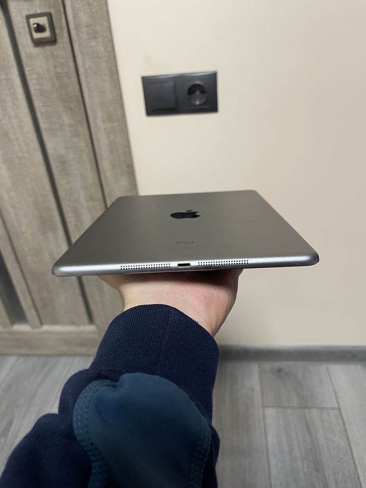 Ipad air 1 32gb wifi ( кількість в наявності )