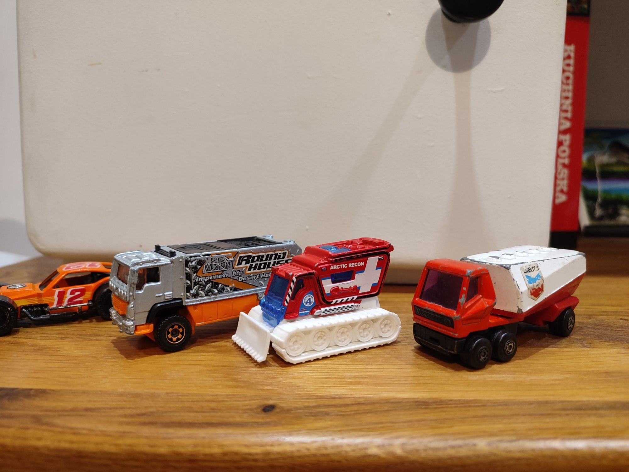 Zestaw matchbox 6 sztuk stare resoraki