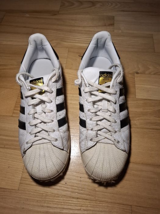 Adidas superstar