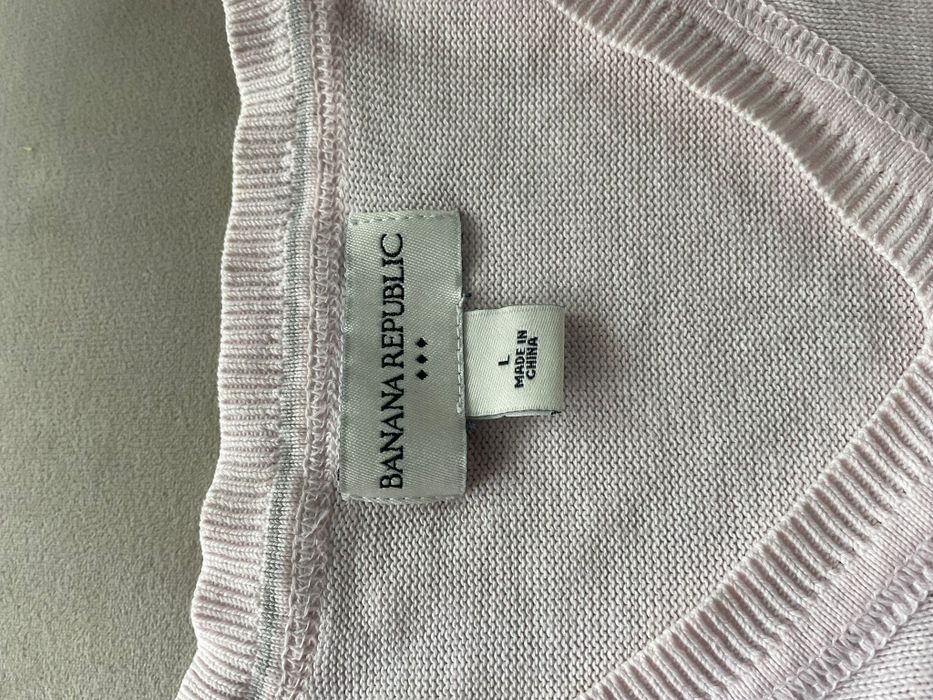 Męski sweter w serek Banana Republic rozmiar L