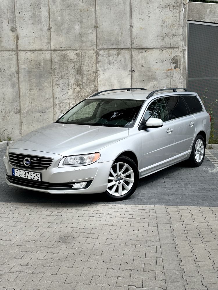 Volvo V70 2.0D D4 190 Ps Summum Skóra Navi Bixenon Hak Bezwypadkowy