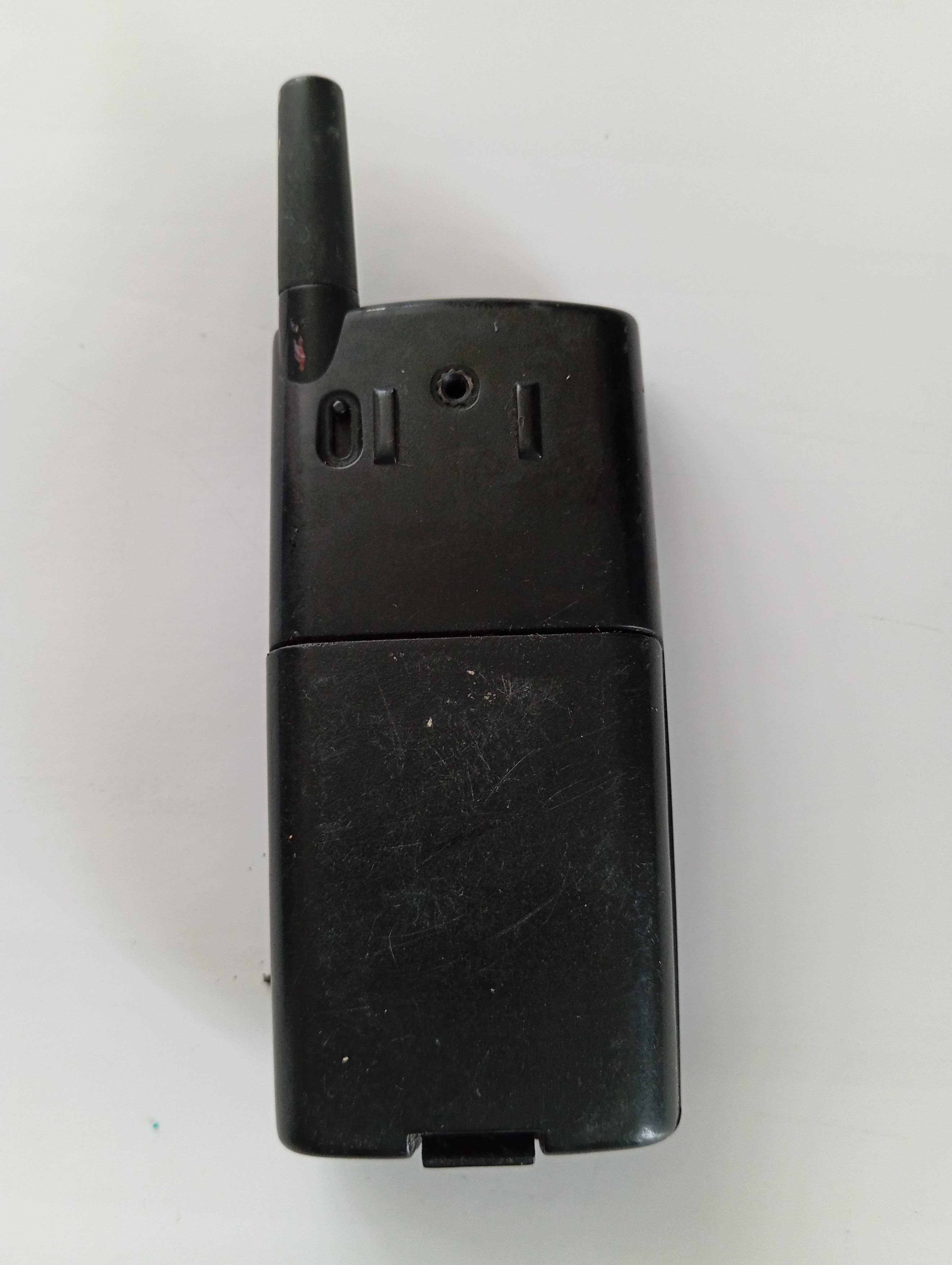 Мобільний телефон Philips cellnet