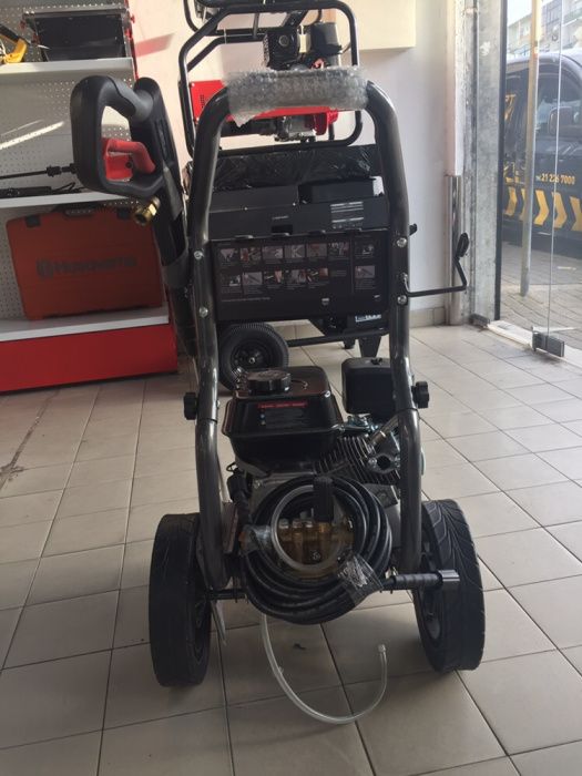 Hidrolavadora Gasolina 170 Bar Hyundai HYW2500P