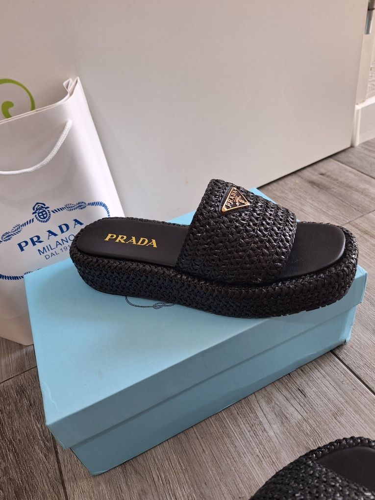 Prada  40 klapki polecam