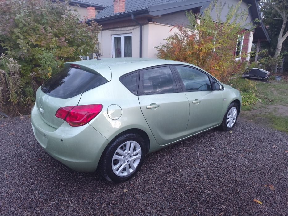 Opel Astra 1.6 Benzyna, gaz.