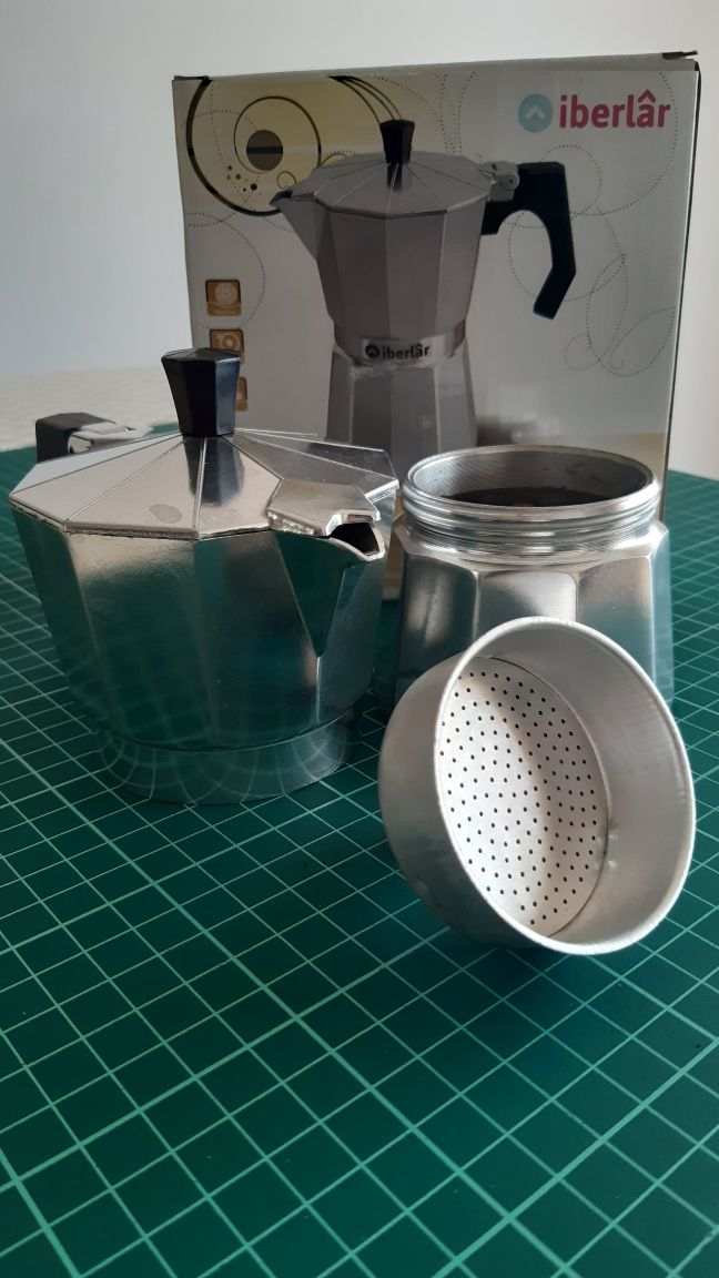 Cafeteira Café Expresso 3 Chávenas Iberlâr