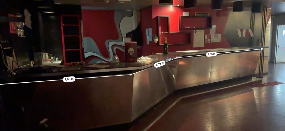 Balcão de Bar Profissional em Metal/Inox – 7,4m
