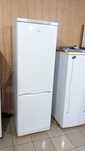 Холодильник Indesit