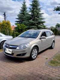 Opel Astra 1,7 CDTI 110KM