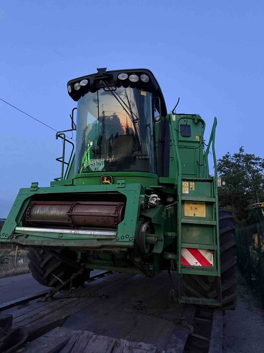 Запчастини до комбайна John Deere 9880i STS