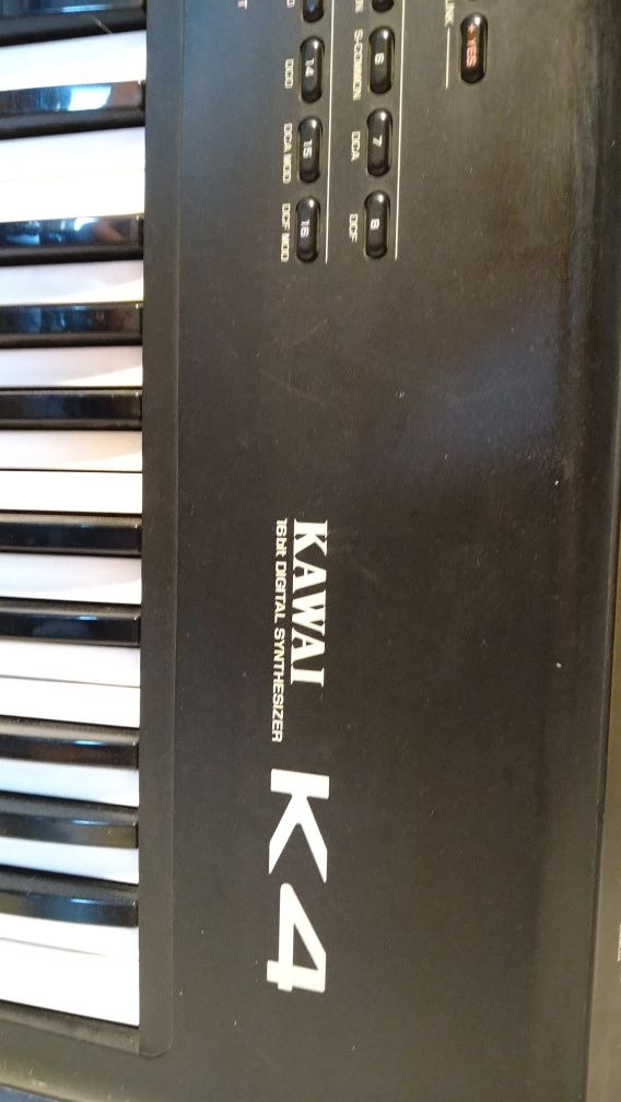 Kawai K4 piękny syntezator unikat