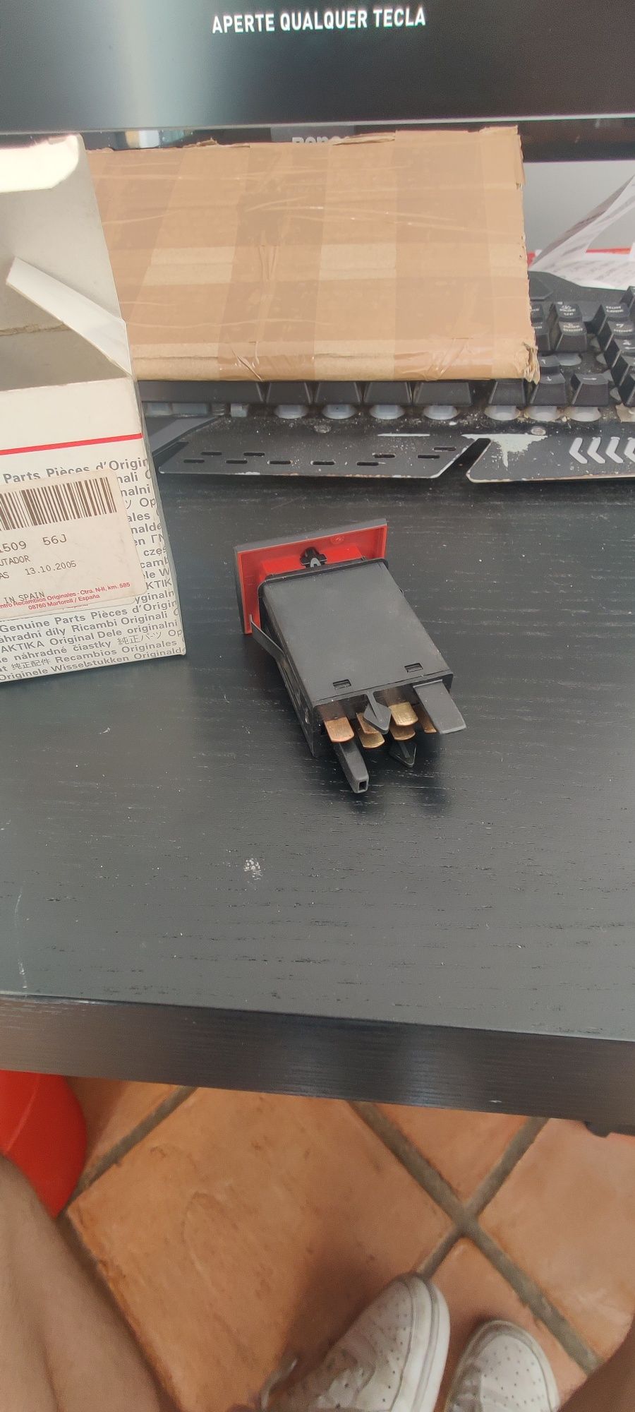 Interruptor 4 piscas SEAT Leon mk1
