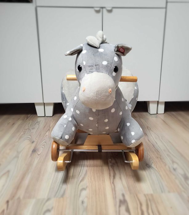 Koń na biegunach w wersji osiołka