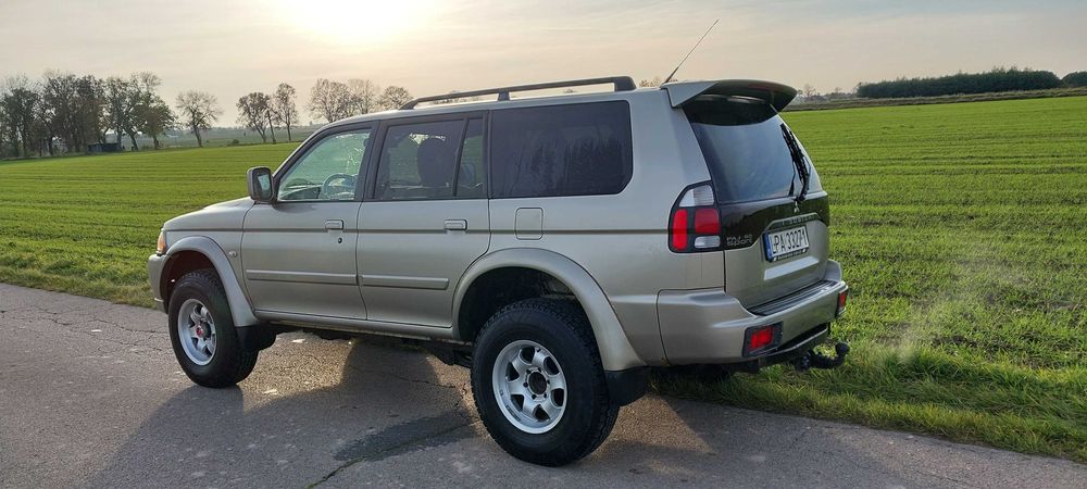 Mitsubishi pajero sport 3.0