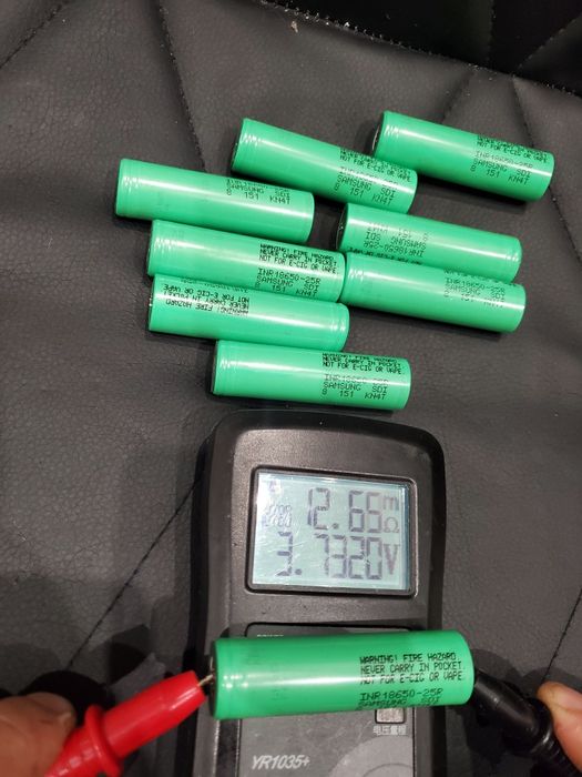 Продам ОРИГІНАЛЬНІ ВИСОКОТОКОВІ  акумулятори 18650..eve 25p  20А