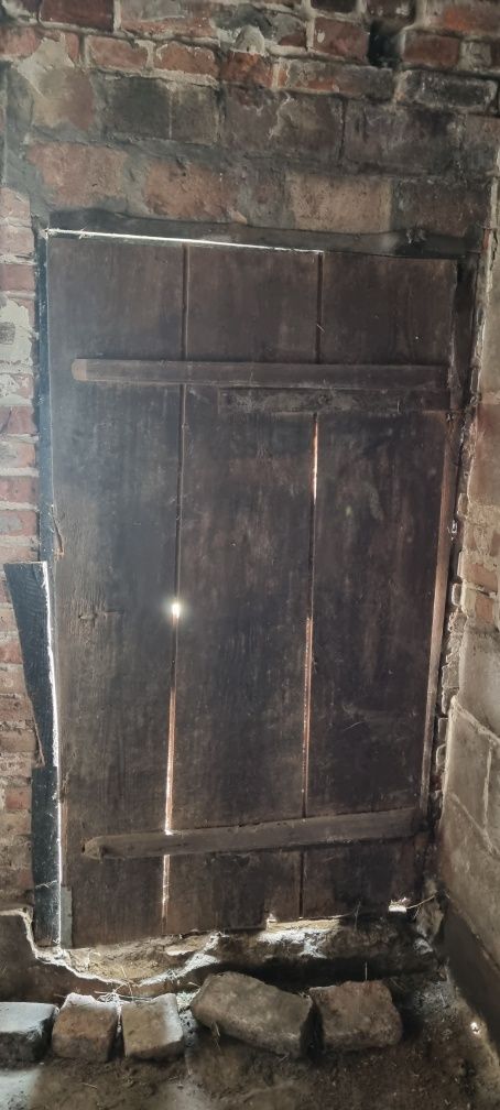 Stare drzwi drewniane futryna 105 x 181, drzwi 97 x 174 cm