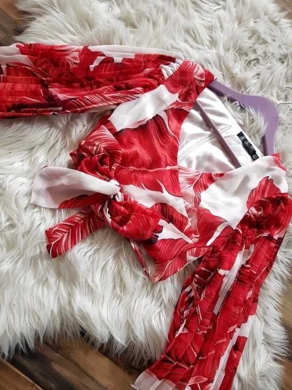 Krótki top Missguided