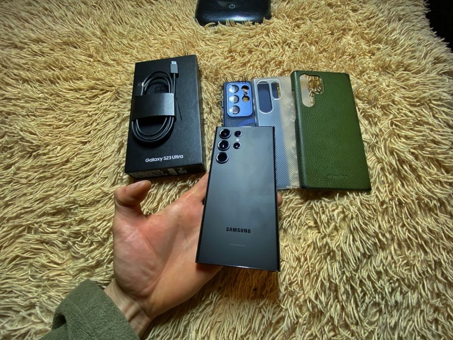 Samsung Galaxy S23 Ultra 8/256 Повний комплект