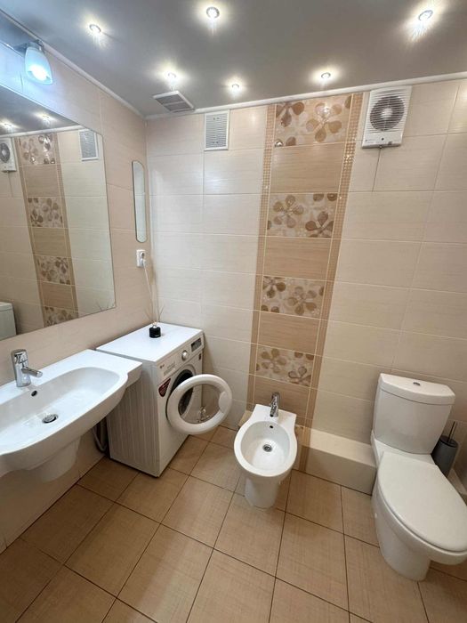 Здам 2-х.кім.квартиру на Піщаному