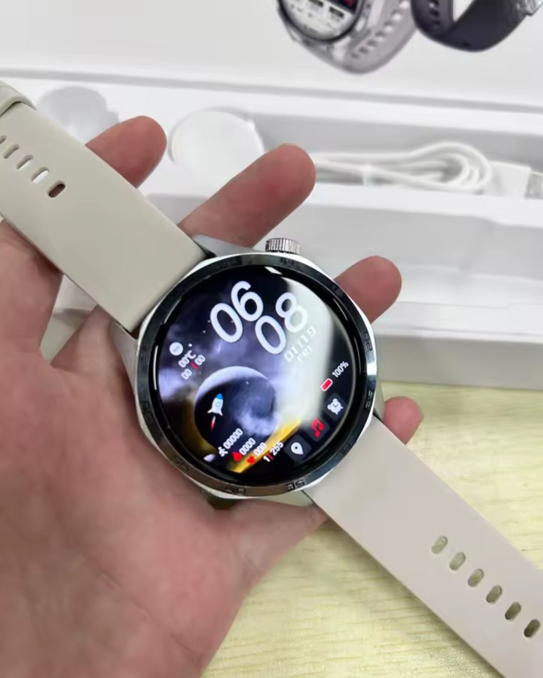 Smartwatch GT5 Pro Srebrna bransoleta + pasek