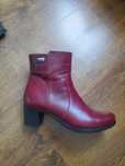 Buty na obcasie bordowe