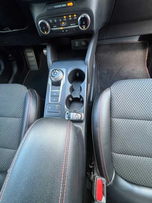 Ford Escape 2023 году