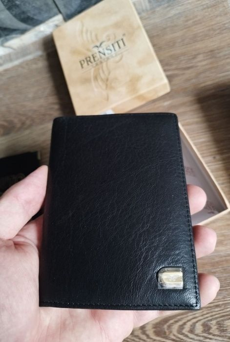 Кошелек мужской из натуральной кожи Prenciti портмоне для документов