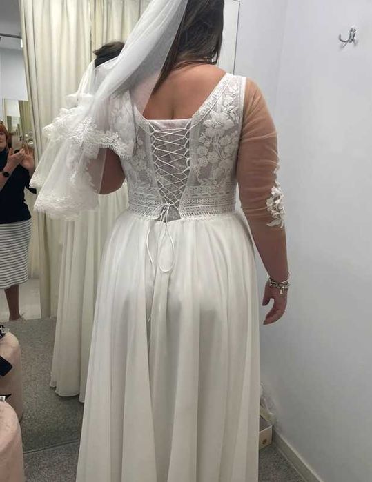 Piękna, lekka, zwiewna i elegancka suknia ślubna