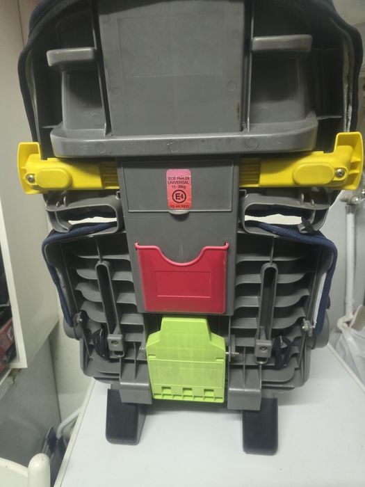 Cadeira auto dos 18 aos 36 kilos