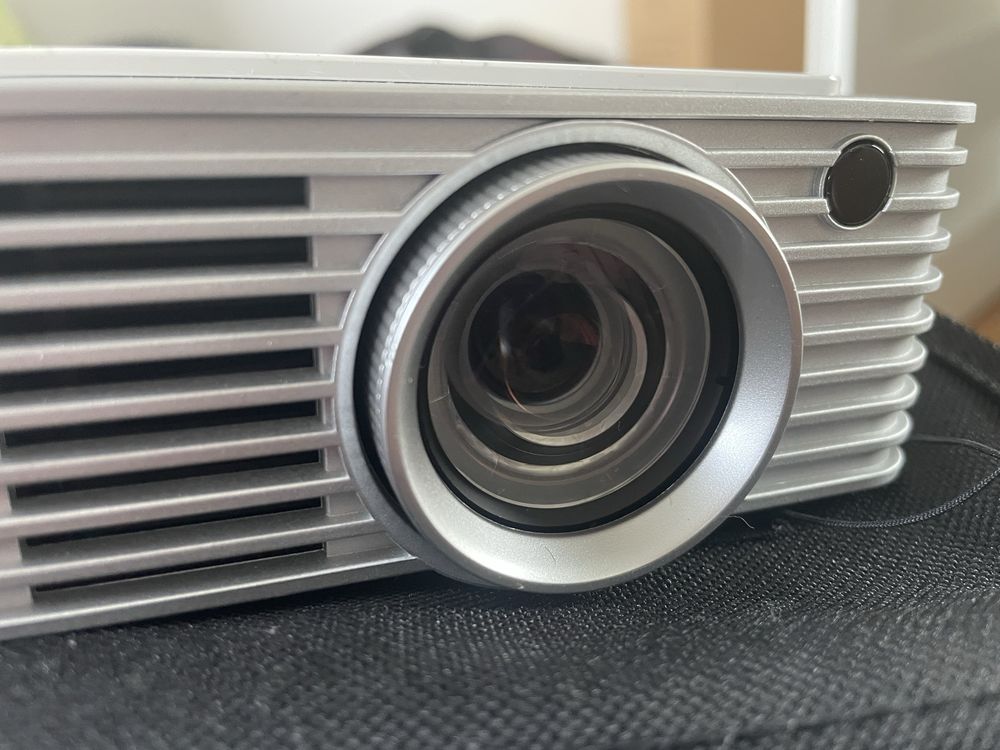 Acer K330 projektor jak nowy!