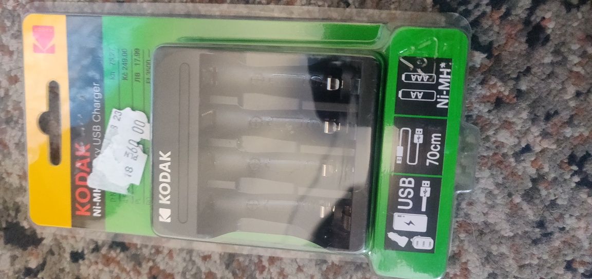 Ładowarka do baterii akumulatorów kodak AAA AA paluszki USB charger