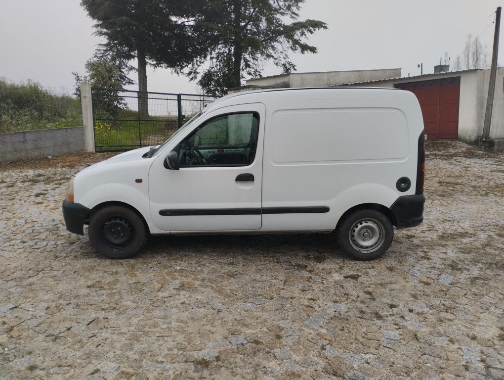 Renault Kangoo vendo / troco por 125 ou moto4