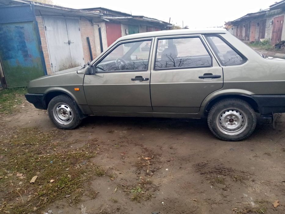 Продам автомобіль ВАЗ 21099