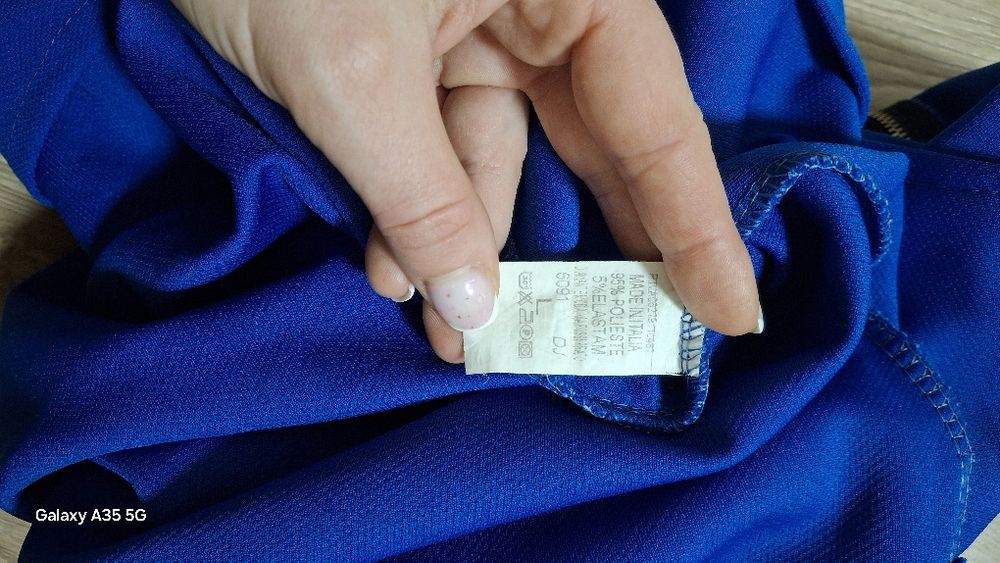 Гарненька  сукня