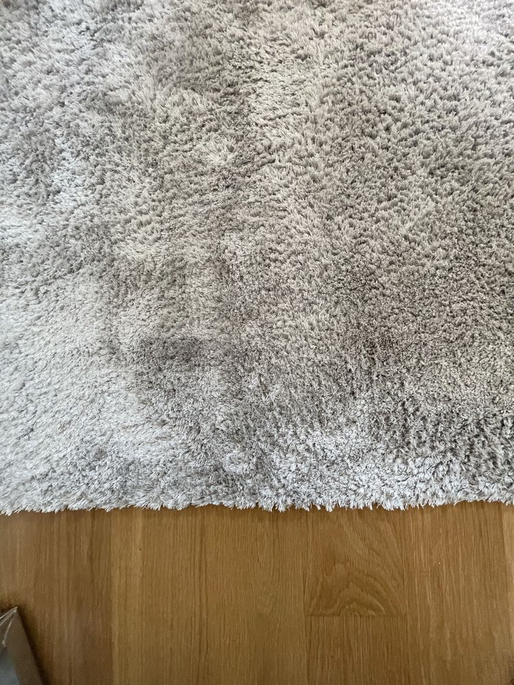 Carpete cor Cinza 2,50 mt x 2,30 mts