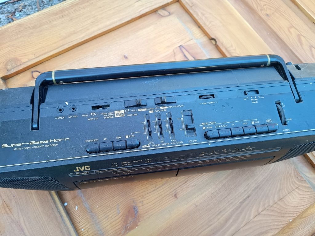 JVC RC W210 radio