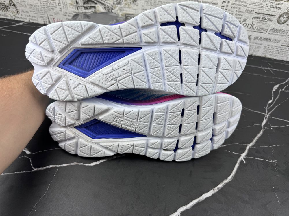 Оригінал ! 43 Розмір Кроссовки Hoka One One Mach 5