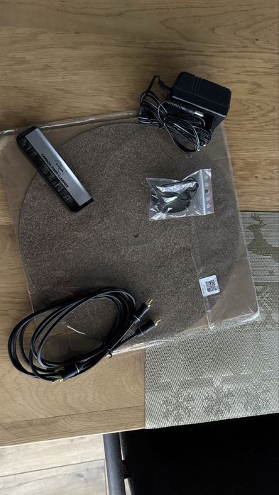 Gramofon Pro-ject 1-X Pression III zadbany komplet carbon