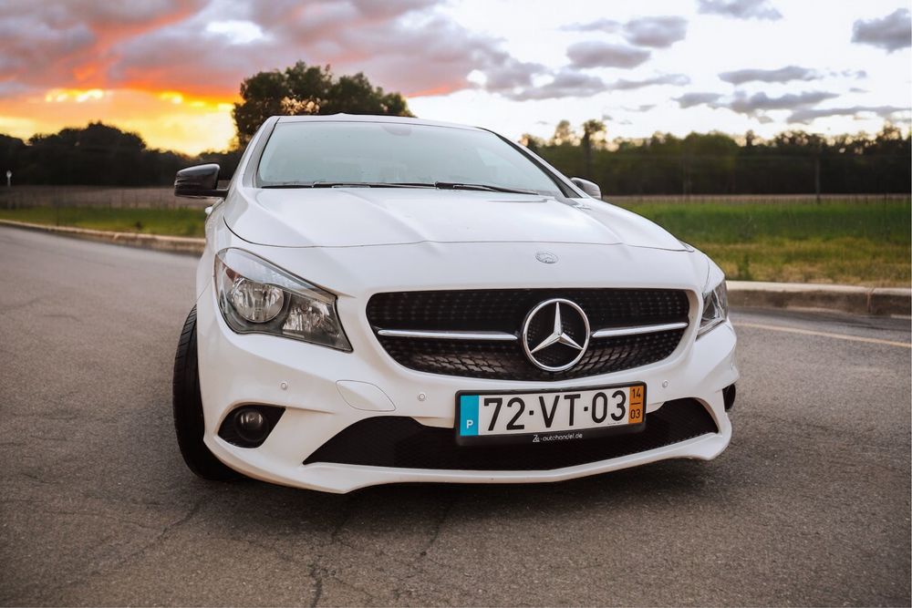 Mercedes Cla 180 - Pack night